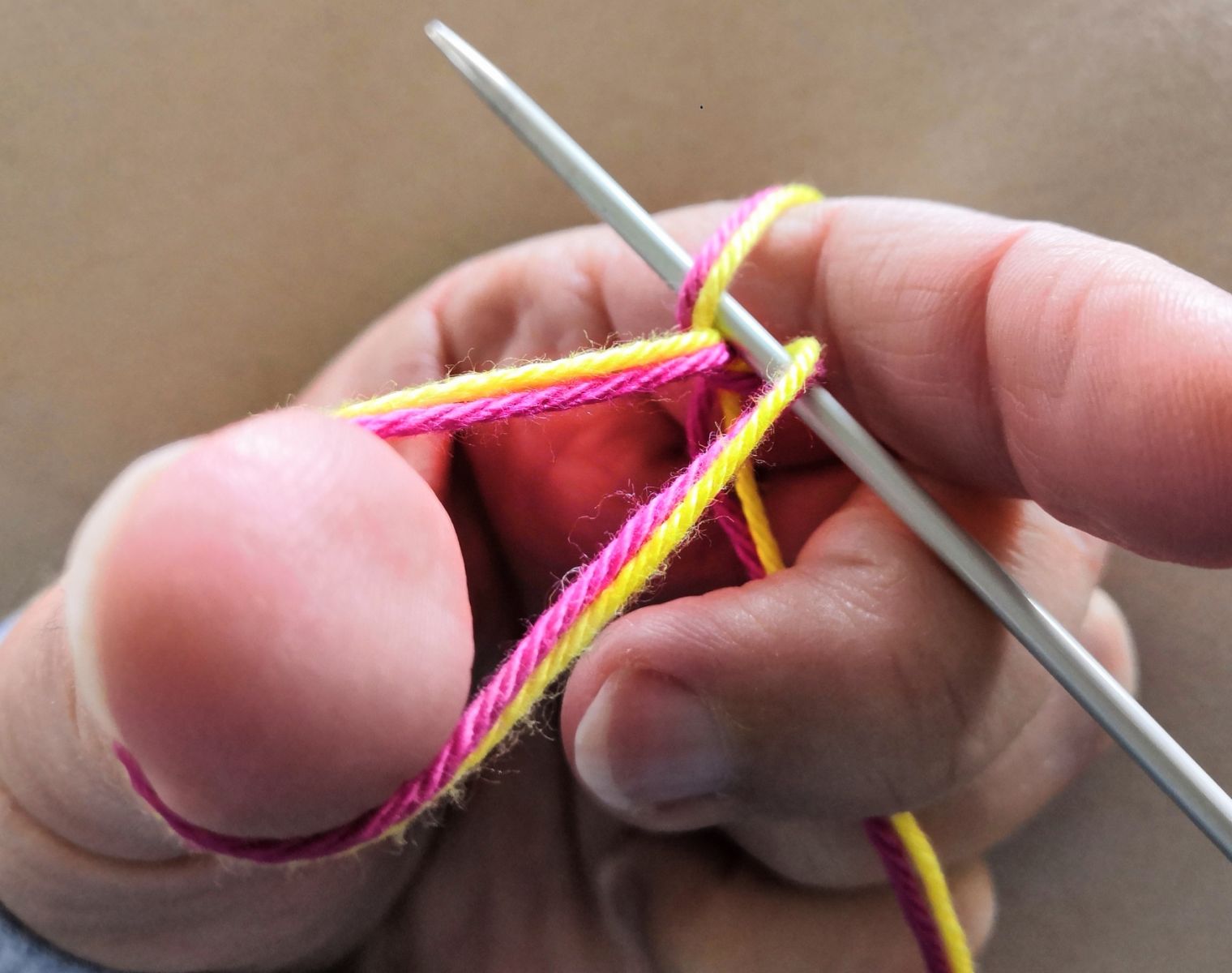 Blog-Inhaltsbild für 'Untersetzer mit Herz - Doubleface Einsteiger-Projekt inkl. Grundkurs'